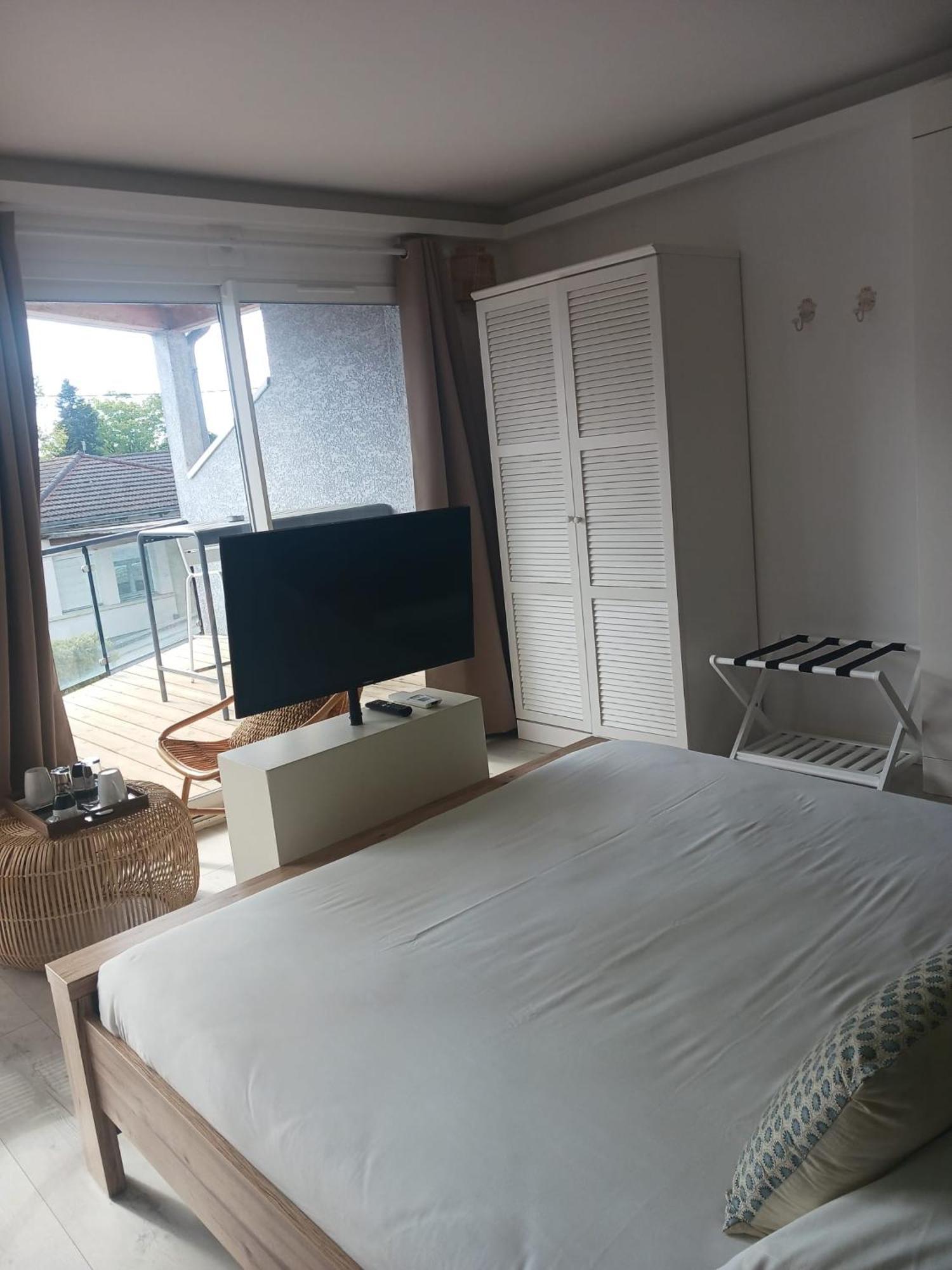Aracari Hotel Вилар-ле-Домб Екстериор снимка