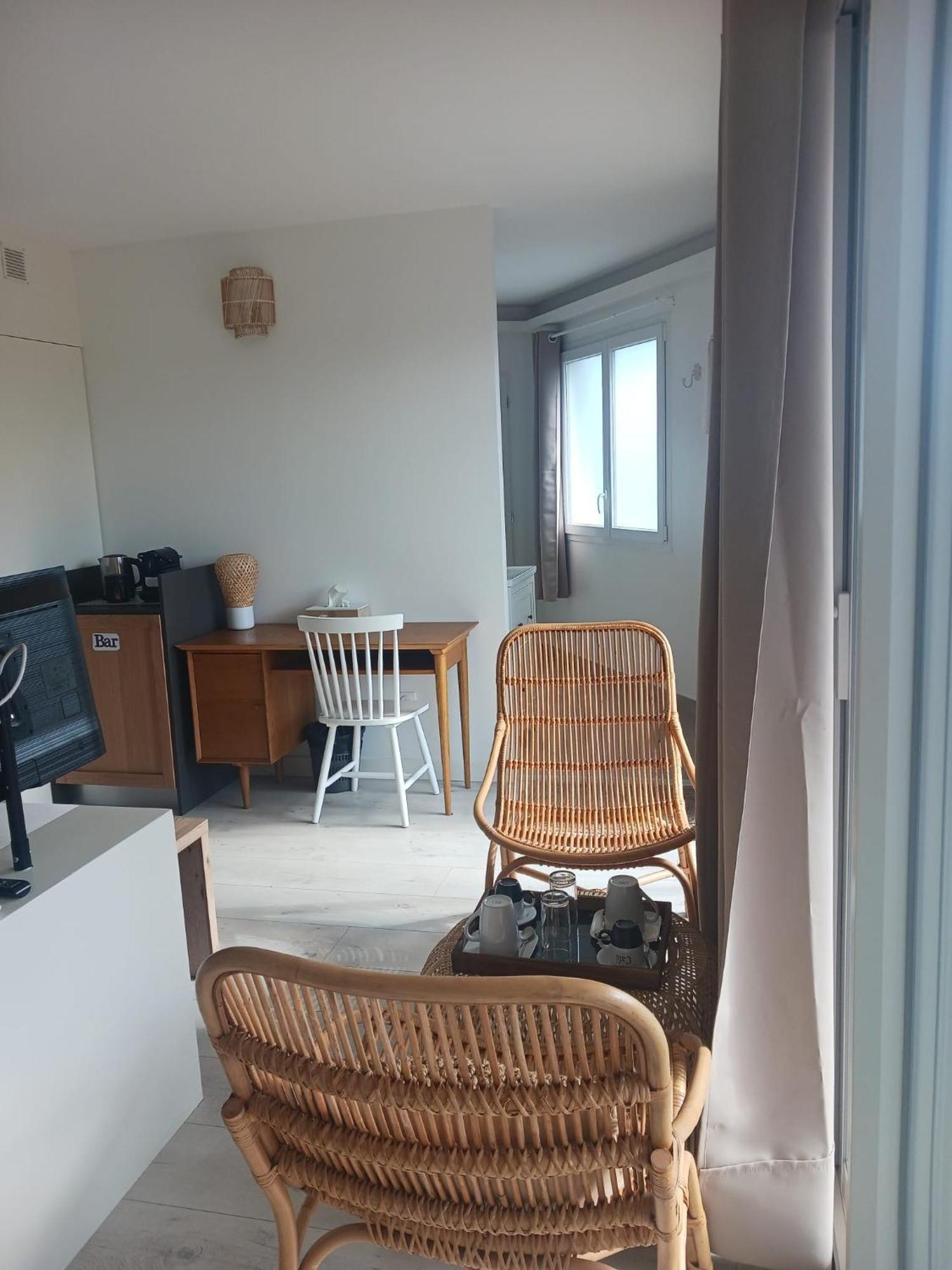 Aracari Hotel Вилар-ле-Домб Екстериор снимка